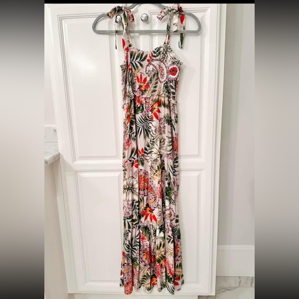 Blue island floral dress size M